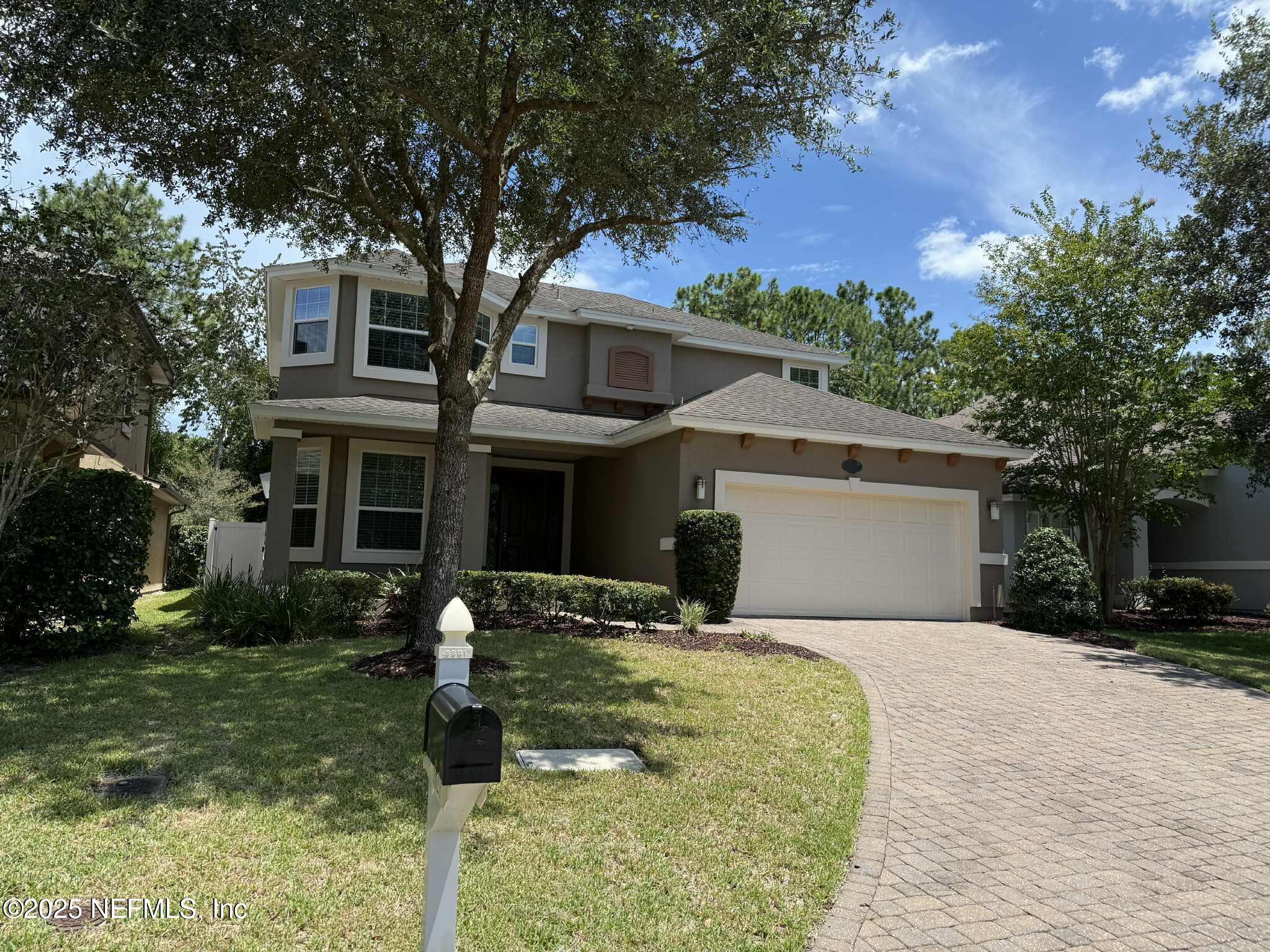 1621 SUMMERDOWN Way