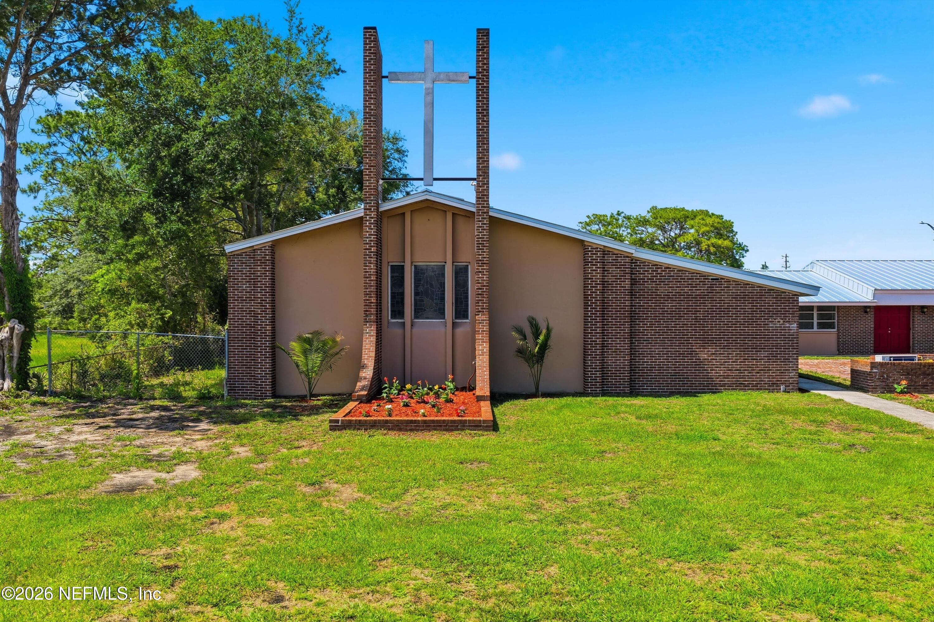 8075 LONE STAR Road
