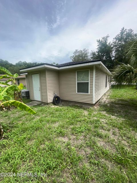 A home in Jacksonville