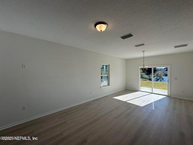 158 NORTHSIDE Drive N