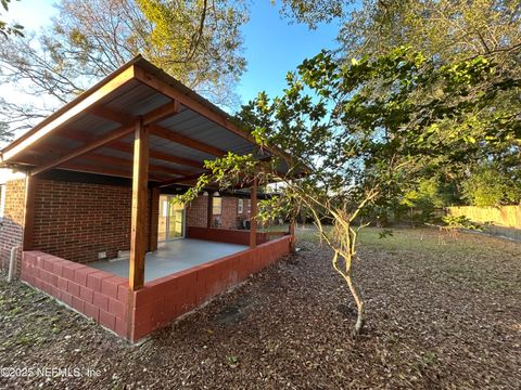 A home in Jacksonville