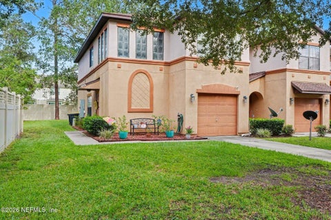Photo of 5341 BRIGHTON PARK Lane, Jacksonville, FL 32210 (MLS # 2161902)
