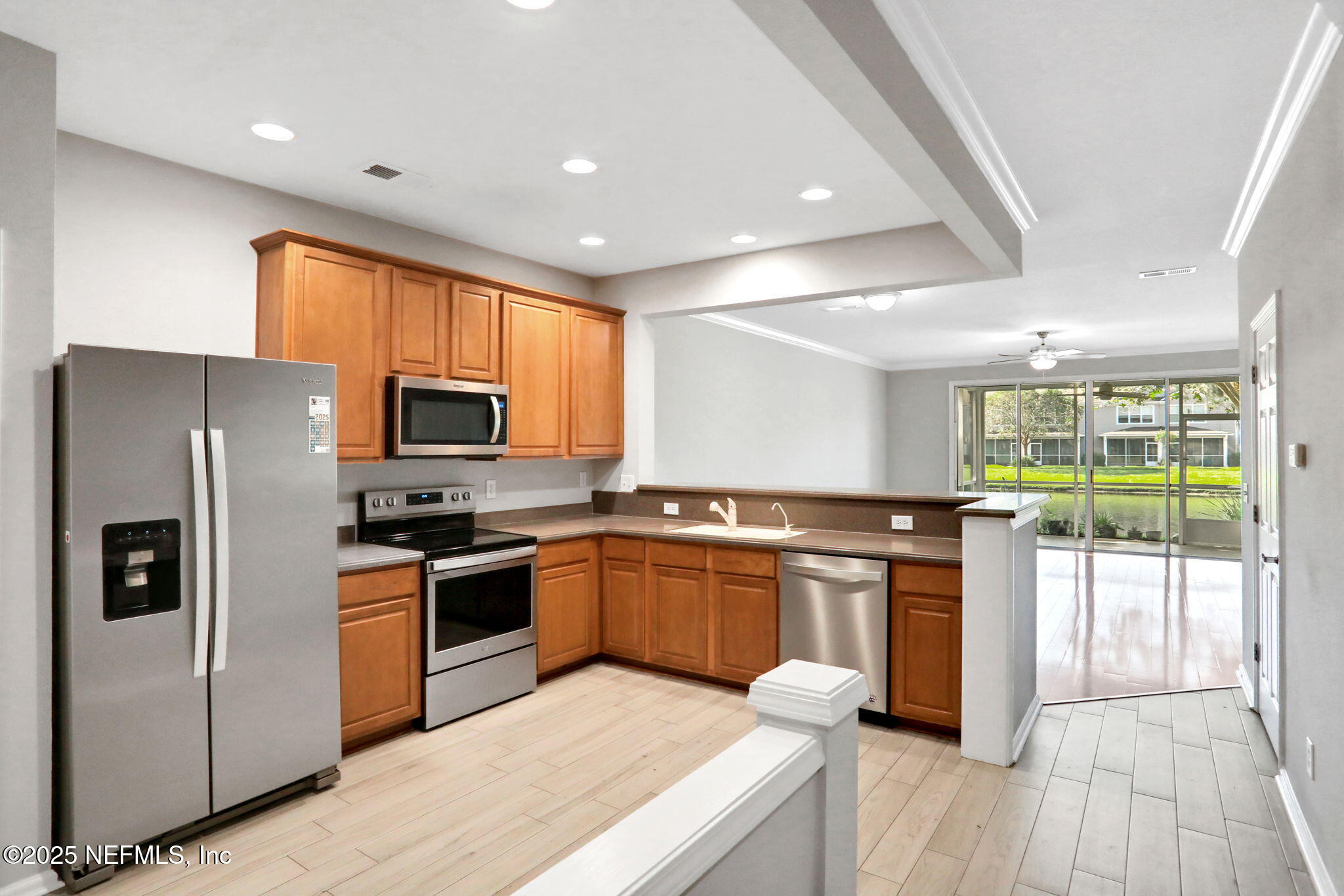 11194 CAMPFIELD Circle