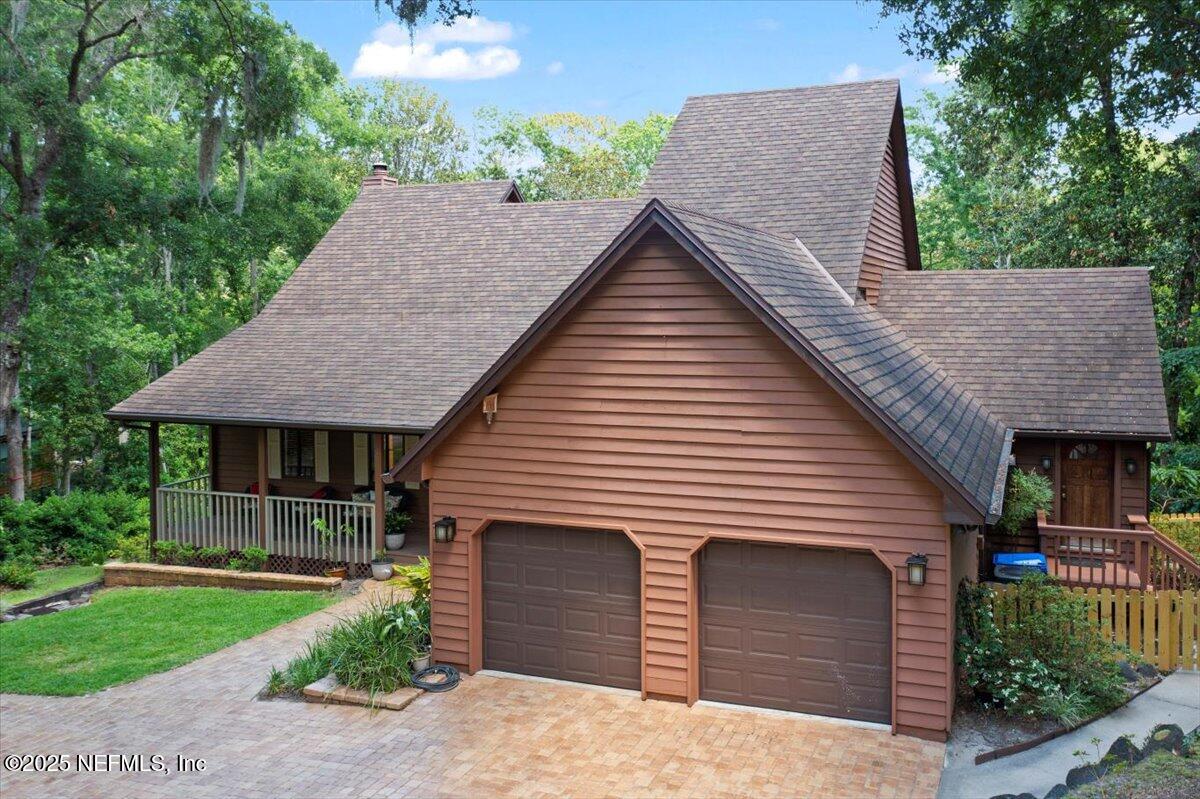 404 CAMELIA Trail
