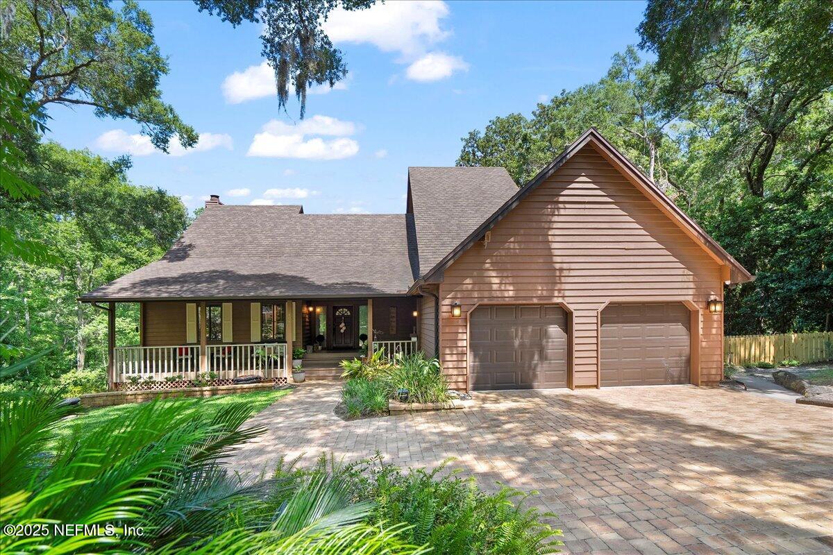 404 CAMELIA Trail