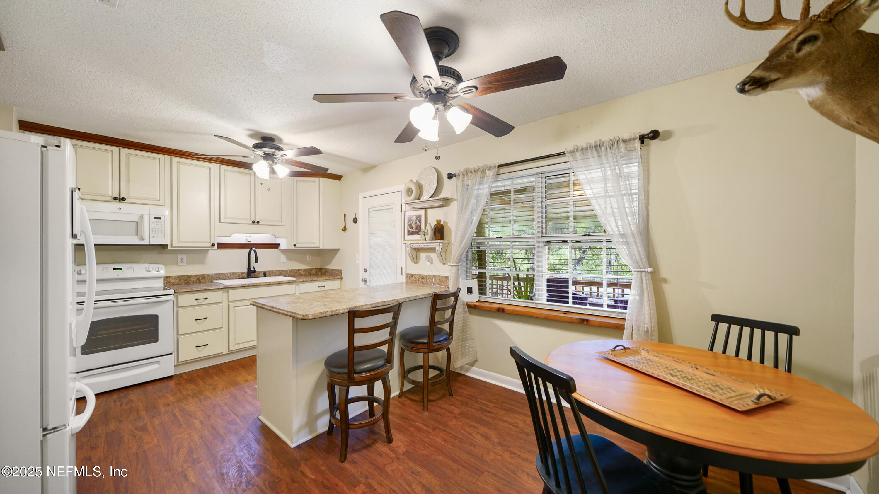 112 RIVER RD Drive