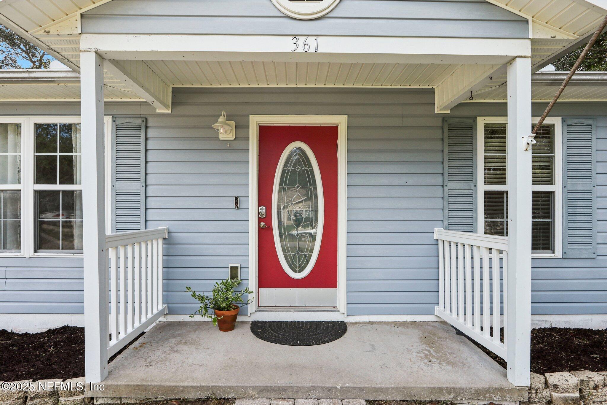 361 CRESCENT Boulevard