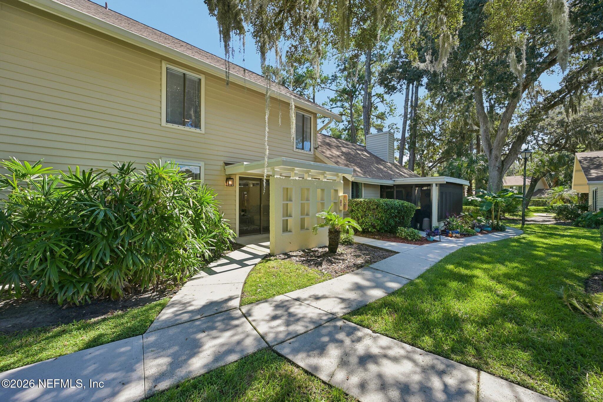 303 VILLA DEL MAR Drive I-3