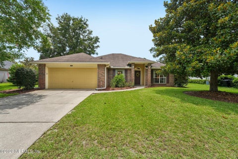 Photo of 3923 LAKE CREST Terrace, Middleburg, FL 32068 (MLS # 2152240)