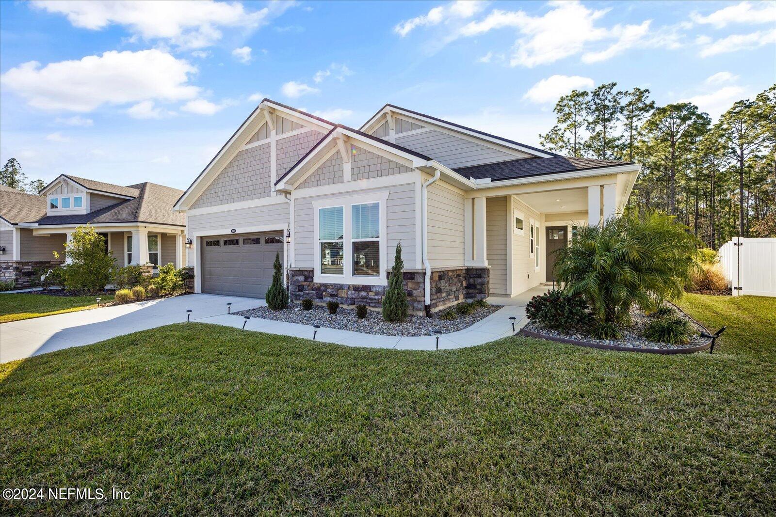 St Johns, FL home for sale located at 169 Oak Shadow Place, St Johns, FL 32259
