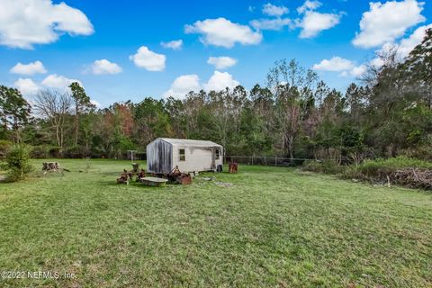 A home in Middleburg