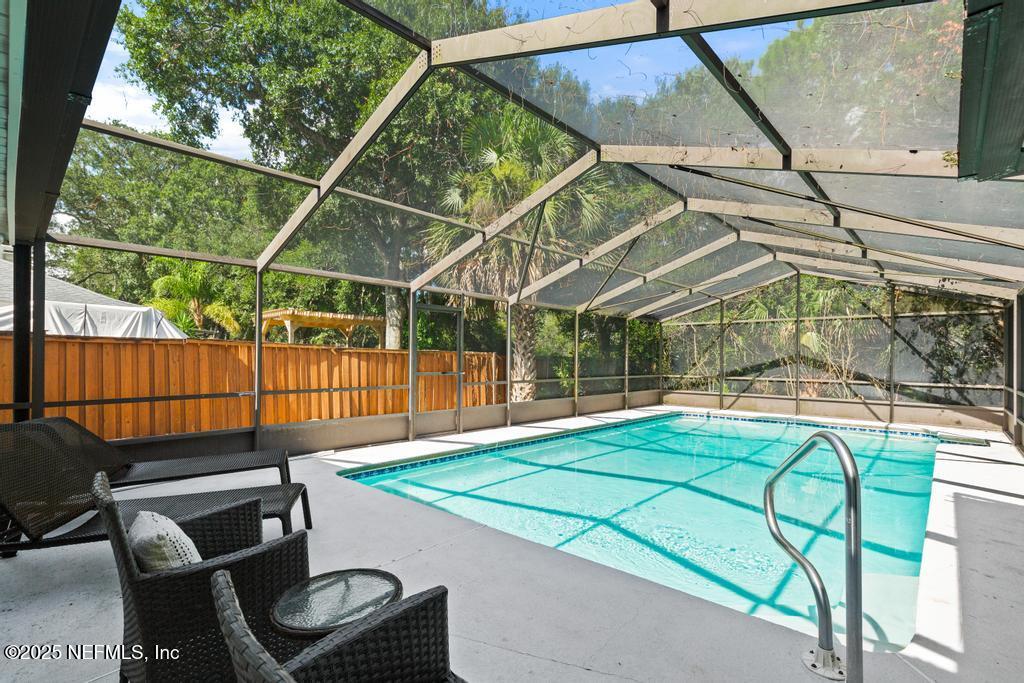 29 SEA OAKS Drive