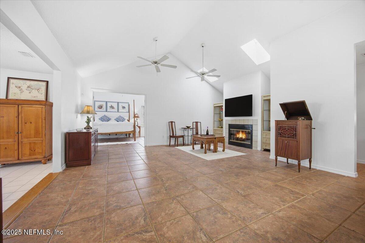 101 OCEAN HOLLOW Lane