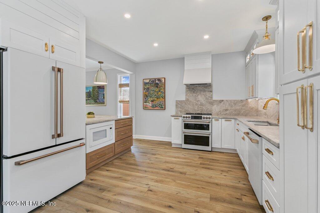 50 17TH Street