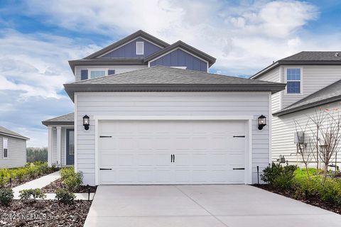 3957 GAREYS FERRY Way Middleburg FL 32043