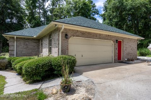 A home in Middleburg