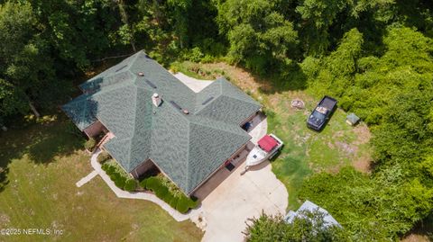 A home in Middleburg