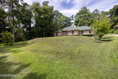 A home in Middleburg