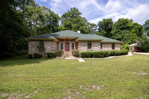 A home in Middleburg