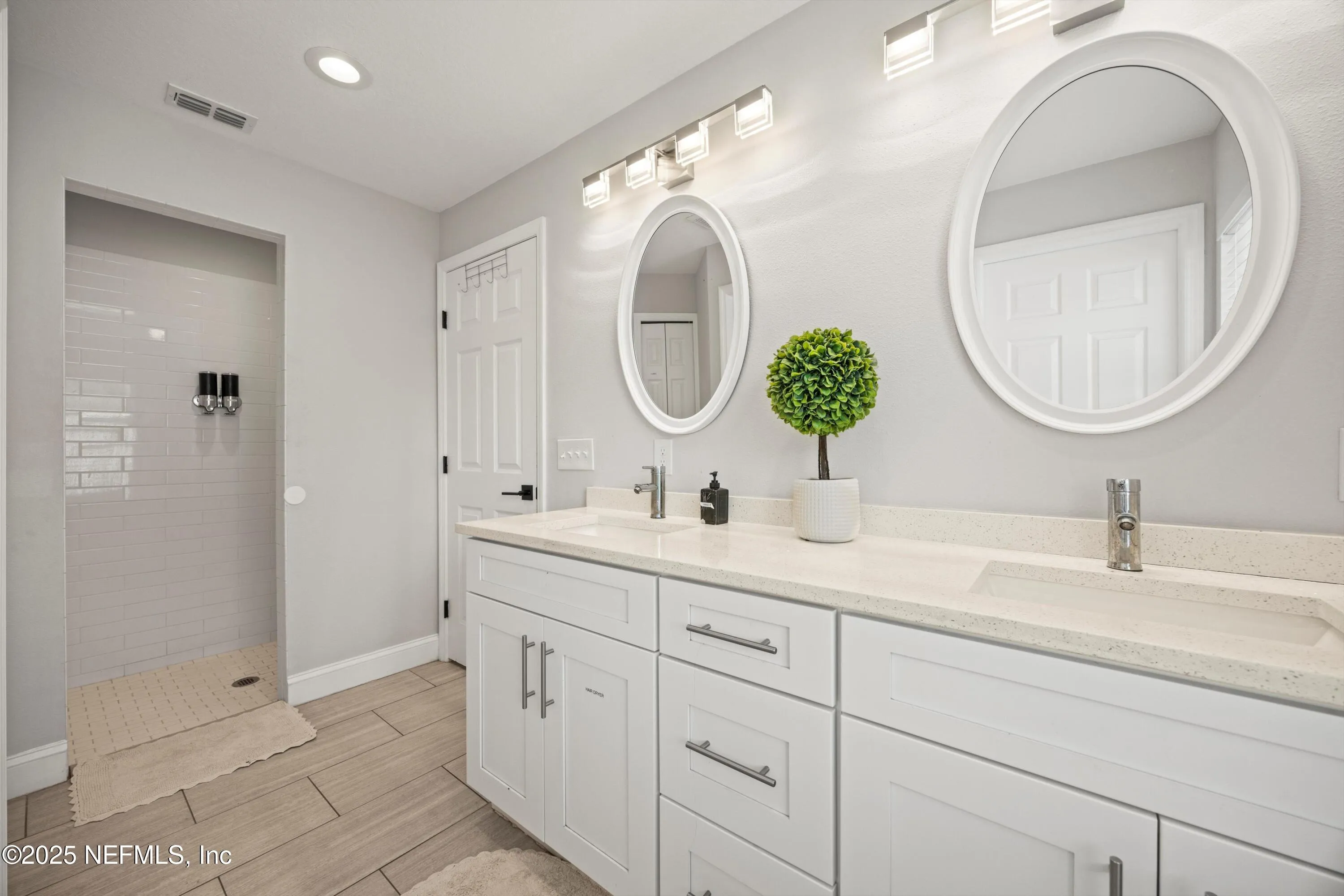 Deltona, Florida 32738, United States, 3 Bedrooms Bedrooms, ,2 BathroomsBathrooms,Residential,Active,109950