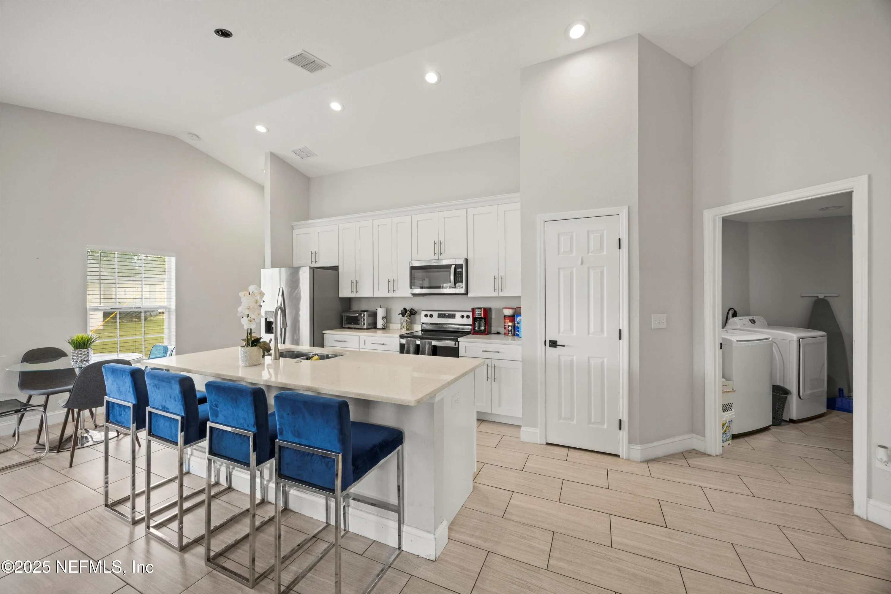 Deltona, Florida 32738, United States, 3 Bedrooms Bedrooms, ,2 BathroomsBathrooms,Residential,Active,109950