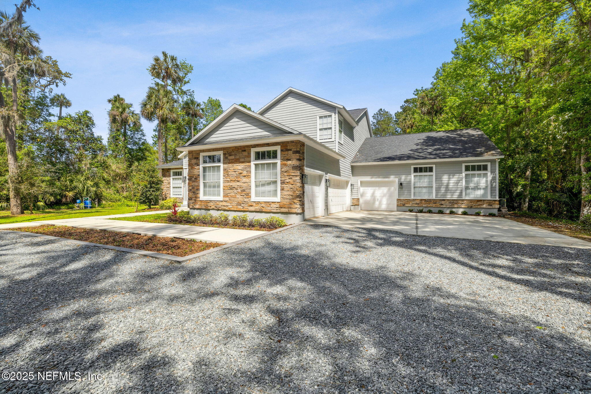 140 ROSCOE Boulevard N