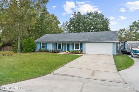 A home in Middleburg