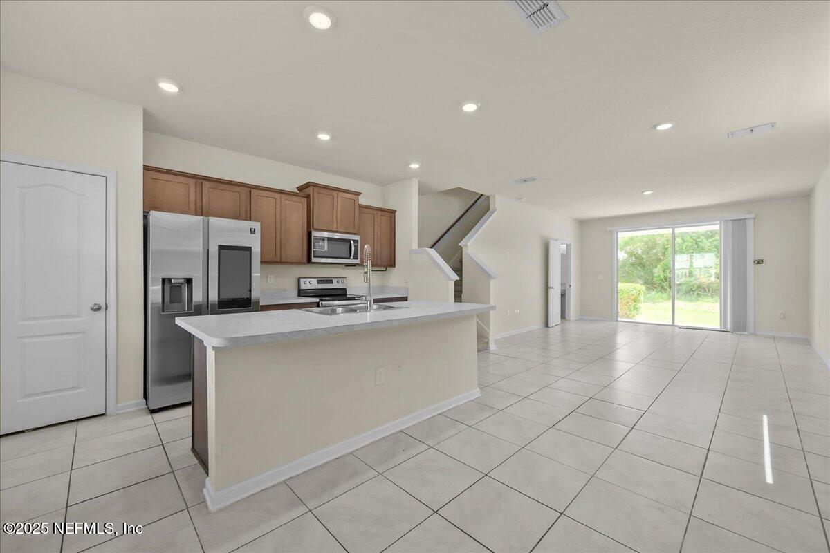 575 OAKLEAF PLANTATION Parkway 1509