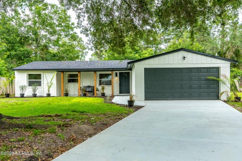 Photo of 11479 PINE FOREST Court, Jacksonville, FL 32223 (MLS # 2151037)
