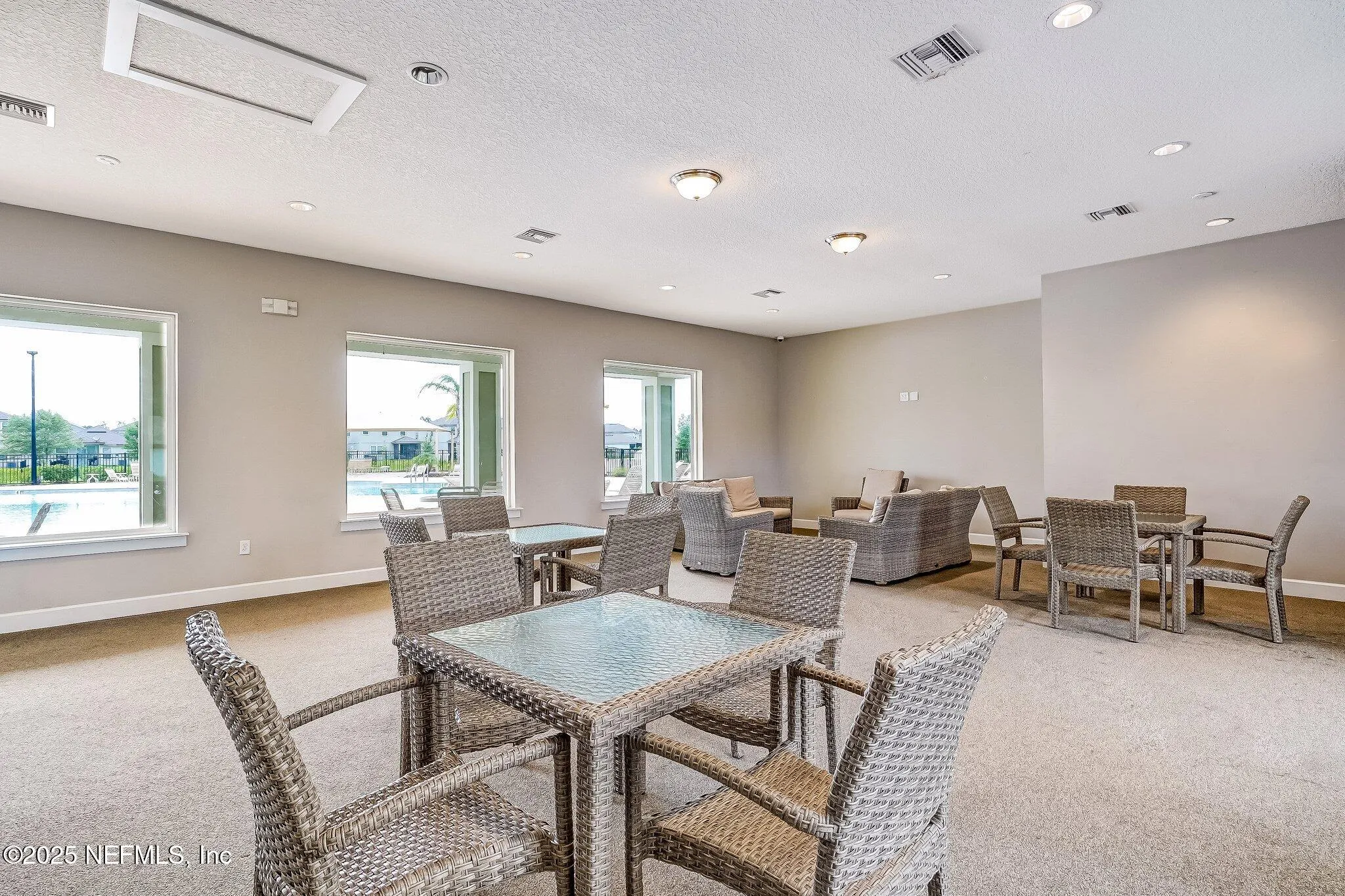 Jacksonville, Florida 32222, United States, 4 Bedrooms Bedrooms, ,3 BathroomsBathrooms,Residential,Pending,8216