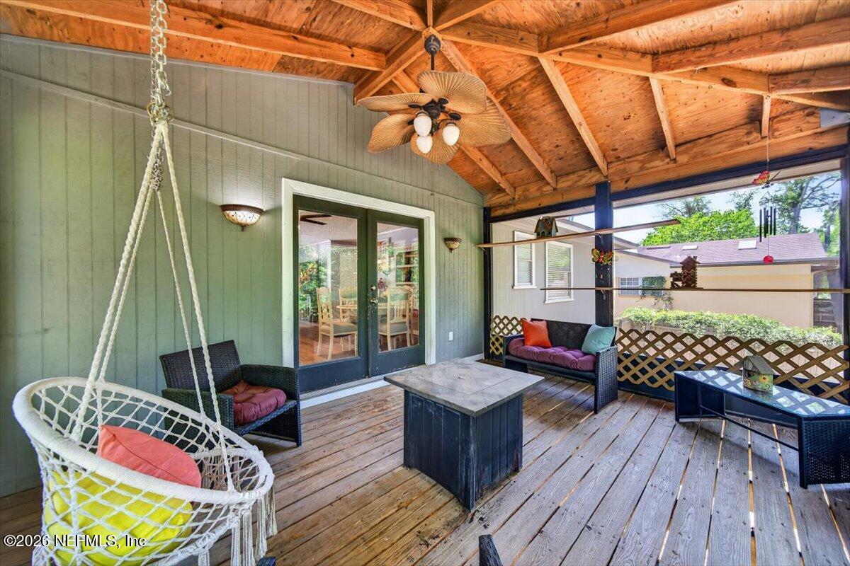 257 AQUARIUS CONCOURSE