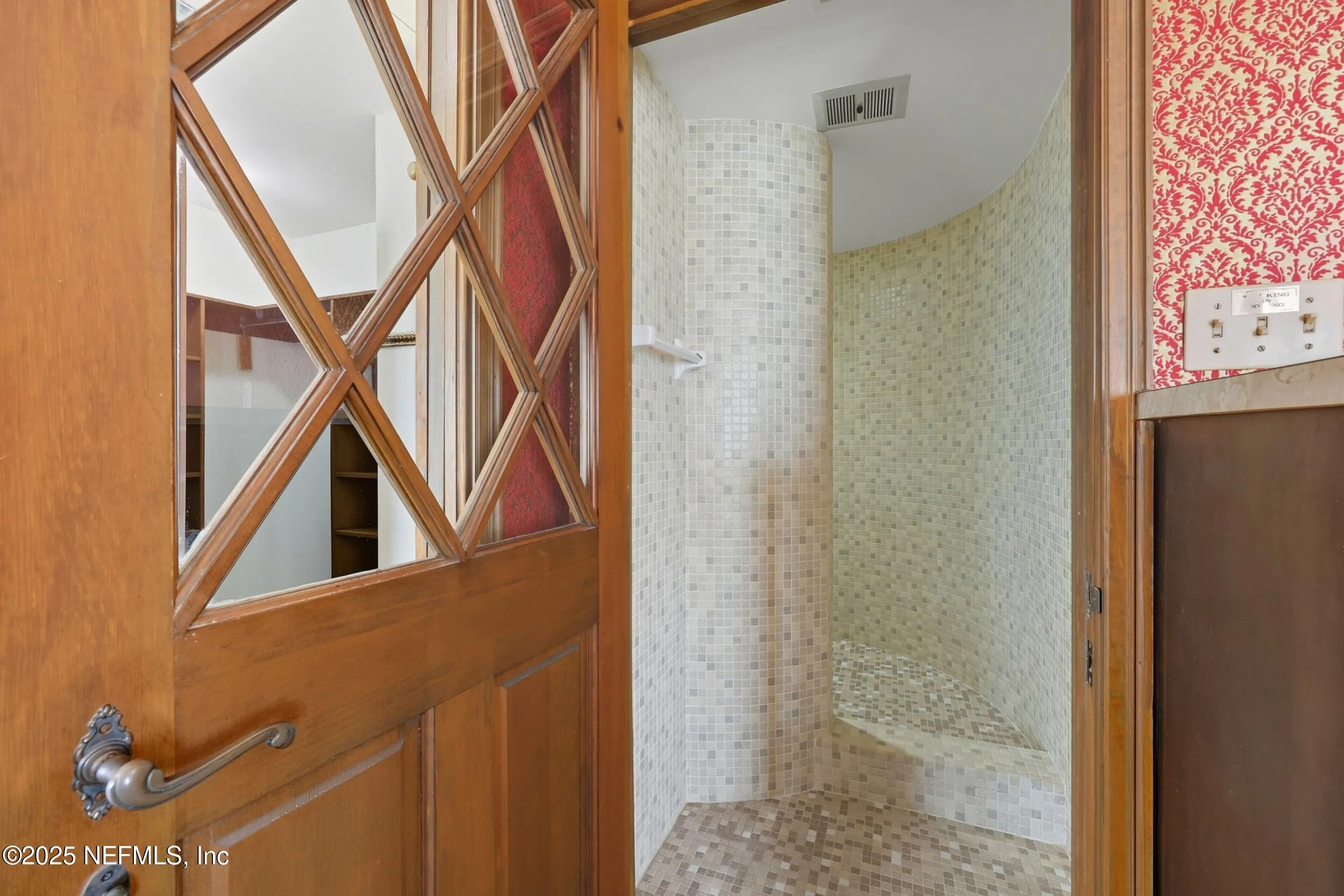 Atlantic Beach, Florida 32233, United States, 6 Bedrooms Bedrooms, ,4 BathroomsBathrooms,Residential,Active,161491