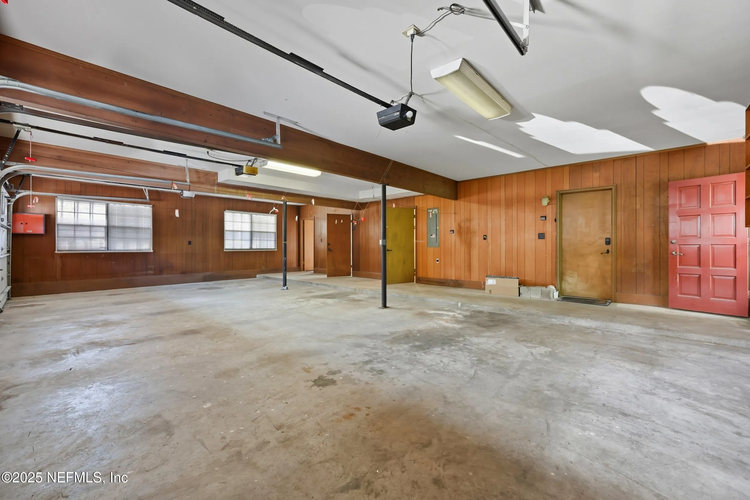 Atlantic Beach, Florida 32233, United States, 6 Bedrooms Bedrooms, ,4 BathroomsBathrooms,Residential,Active,161491