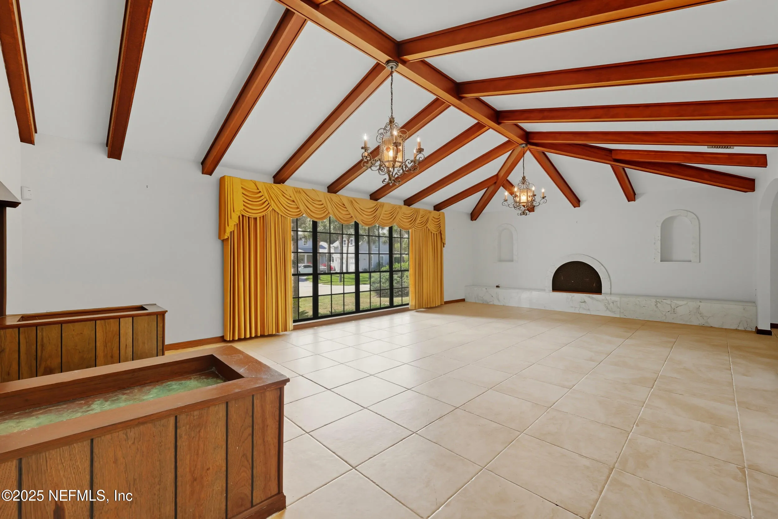 Atlantic Beach, Florida 32233, United States, 6 Bedrooms Bedrooms, ,4 BathroomsBathrooms,Residential,Active,161491