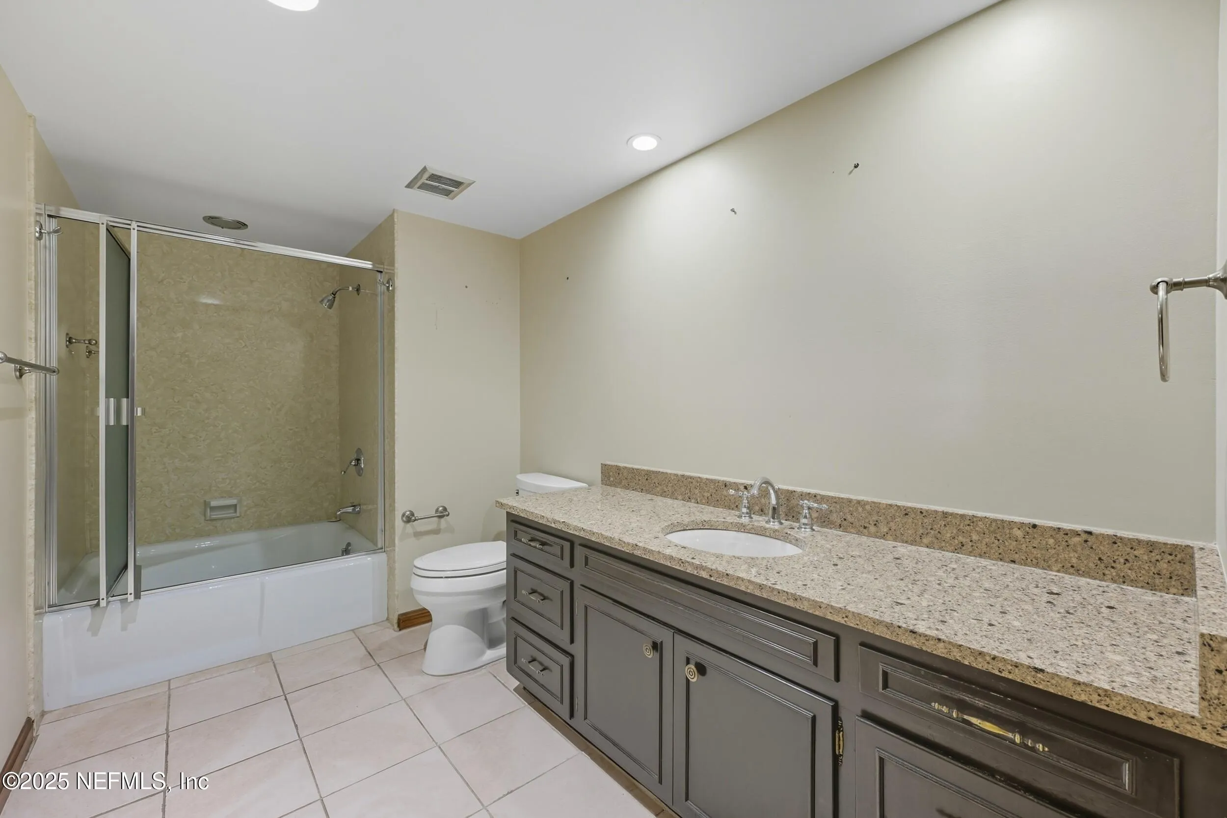 Atlantic Beach, Florida 32233, United States, 6 Bedrooms Bedrooms, ,4 BathroomsBathrooms,Residential,Active,161491