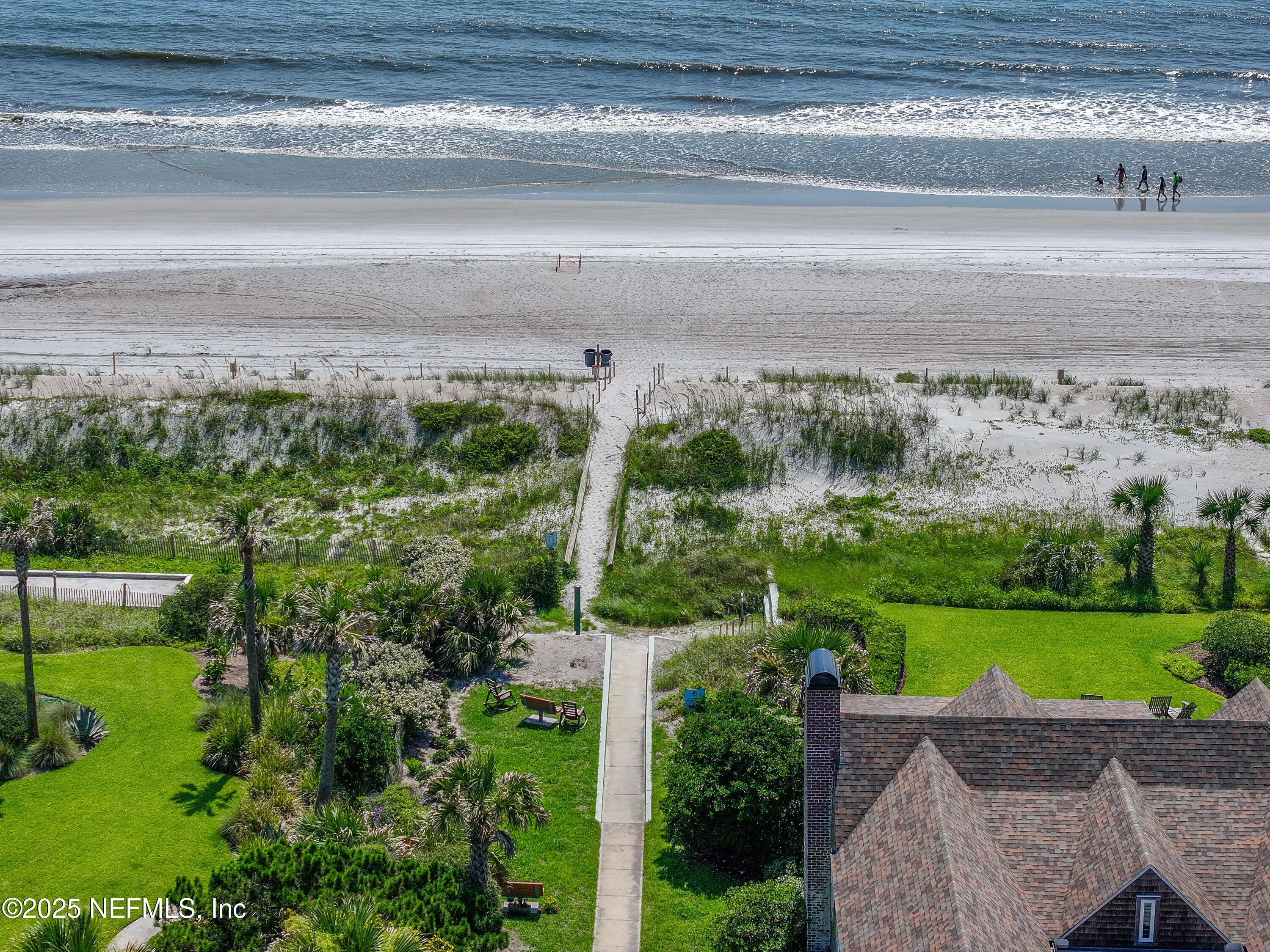 Atlantic Beach, Florida 32233, United States, 6 Bedrooms Bedrooms, ,4 BathroomsBathrooms,Residential,Active,161491