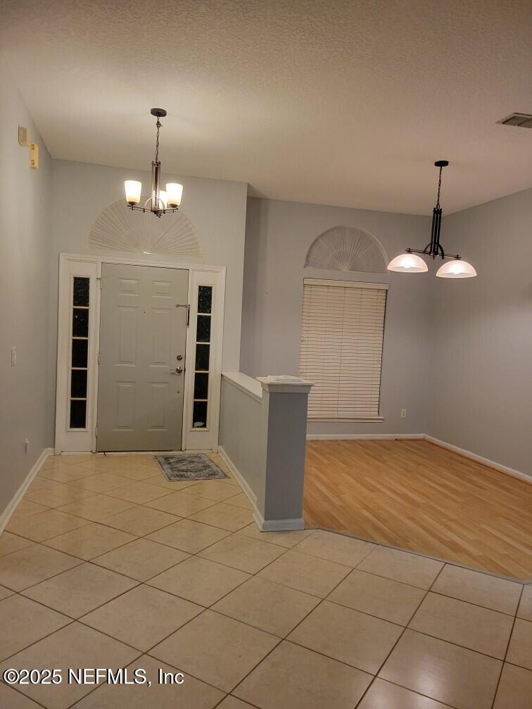 5509 BRISTOL BAY Lane N