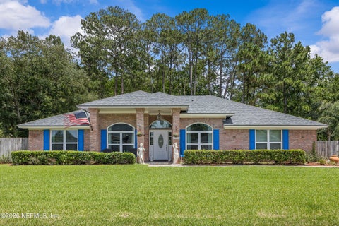 Photo of 11865 MOUNTAIN ASH Road E, Jacksonville, FL 32223 (MLS # 2150868)