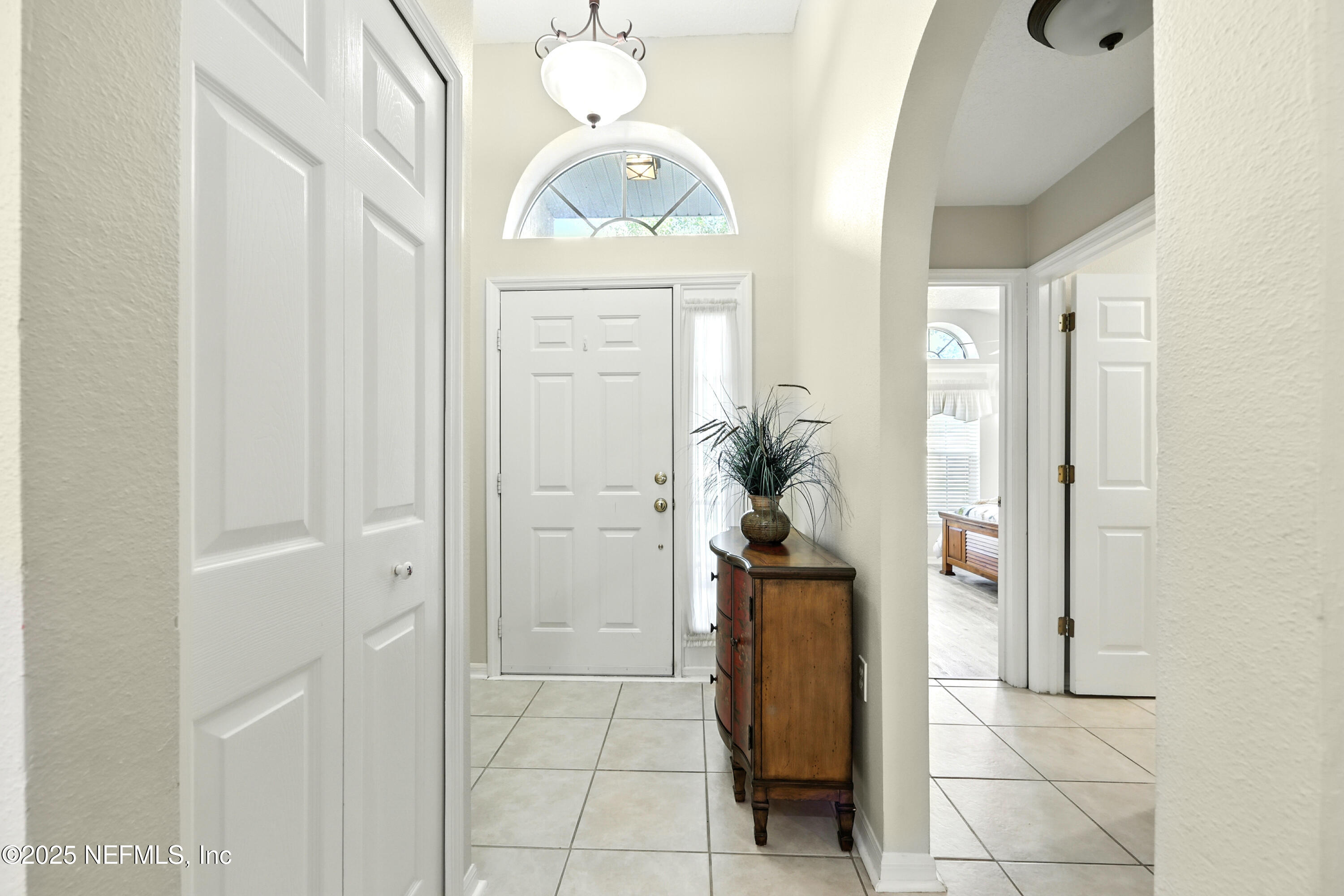 97 REEDING RIDGE Drive E