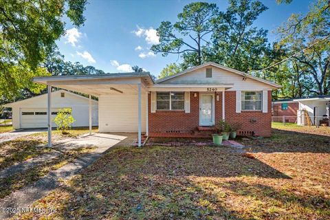 5240 ROYCE Avenue Jacksonville FL 32205