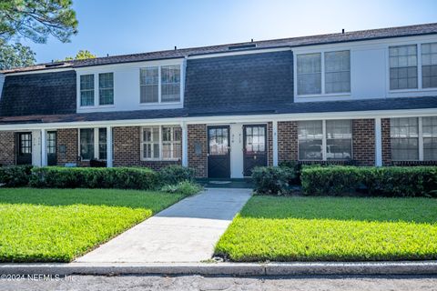 A home in Jacksonville