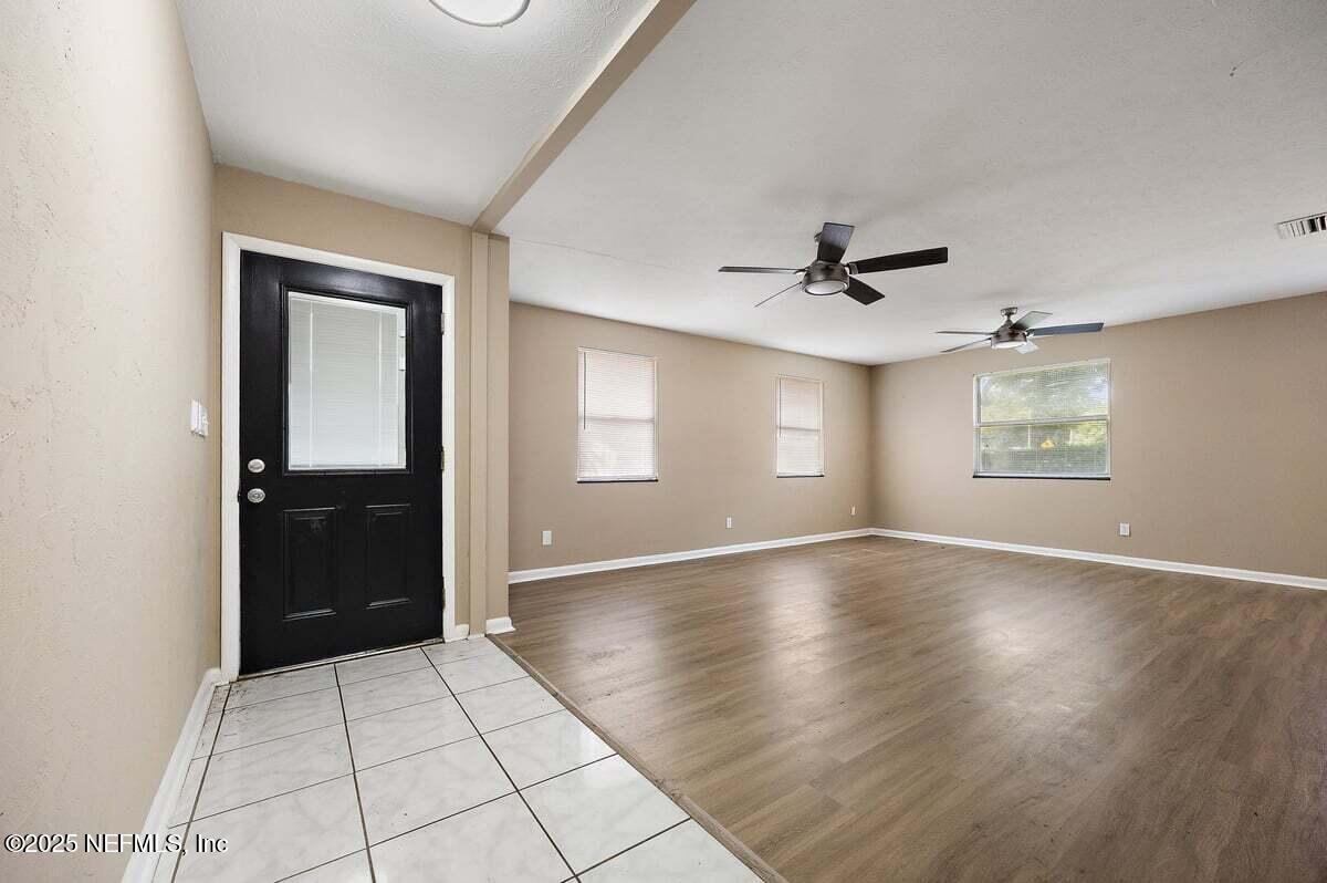 252 SPRING FOREST Avenue