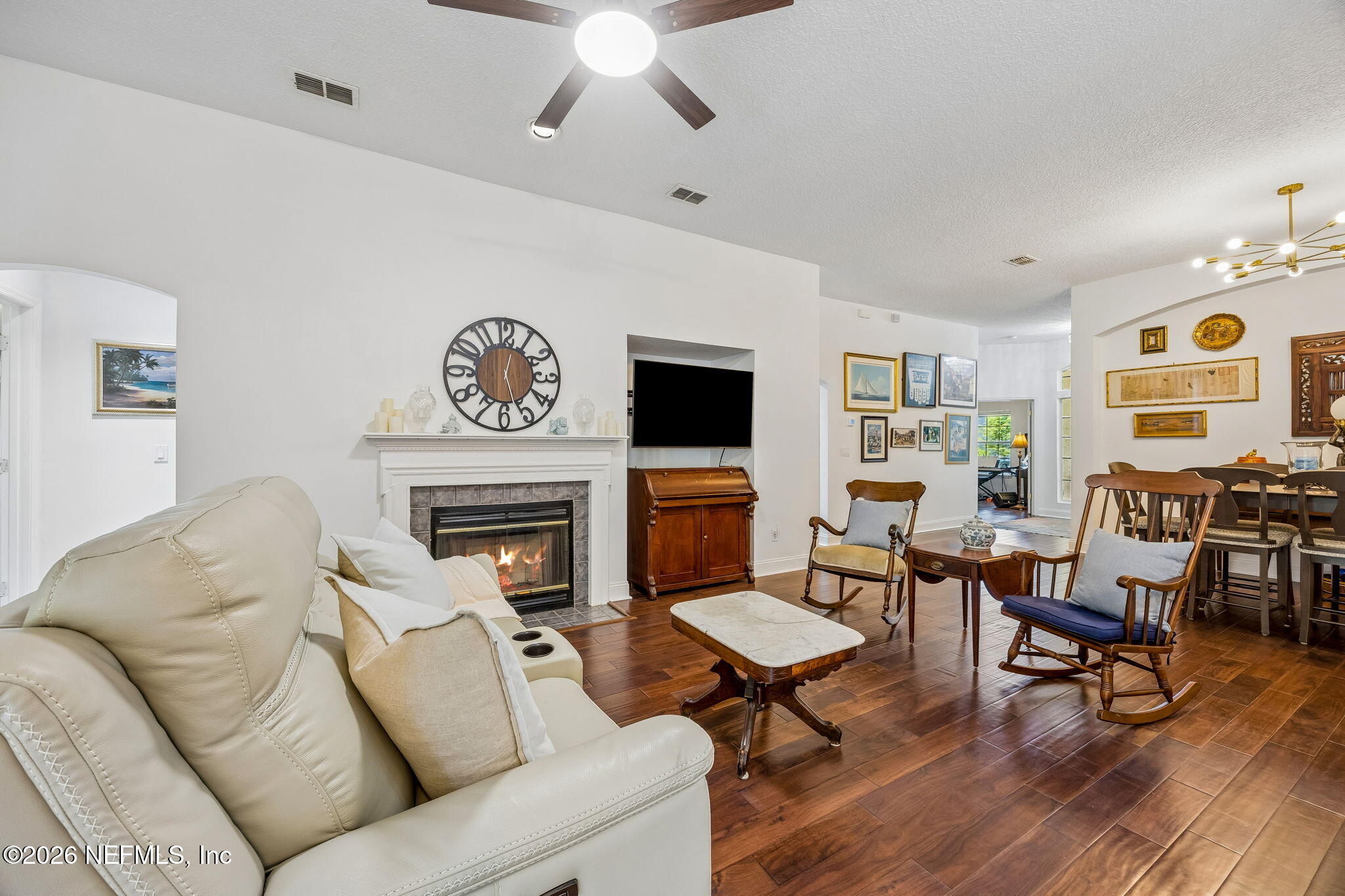 86107 REMSENBURG Drive