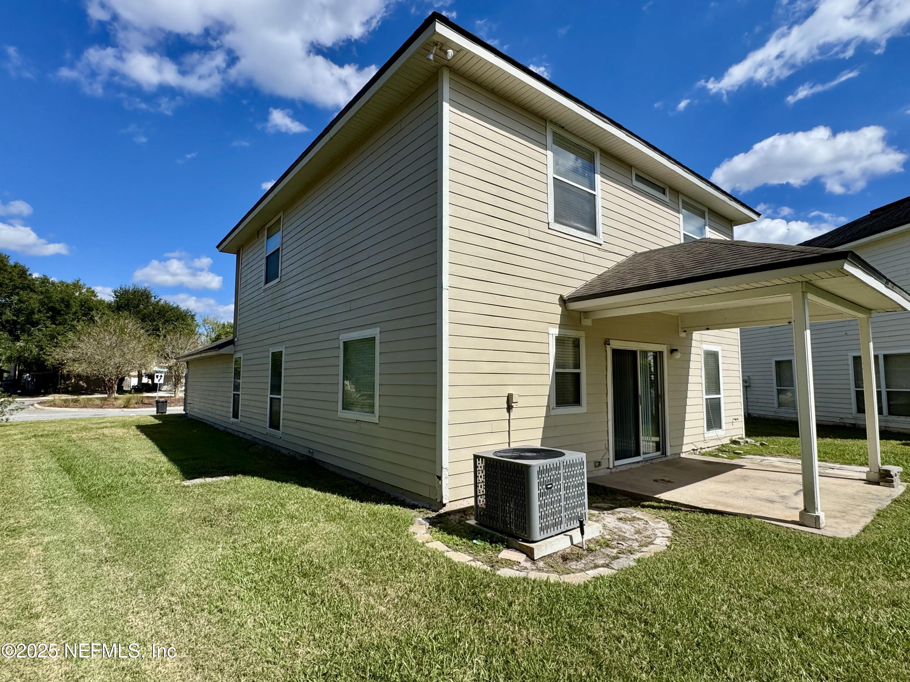 4071 PEBBLE BROOKE CIR Circle S