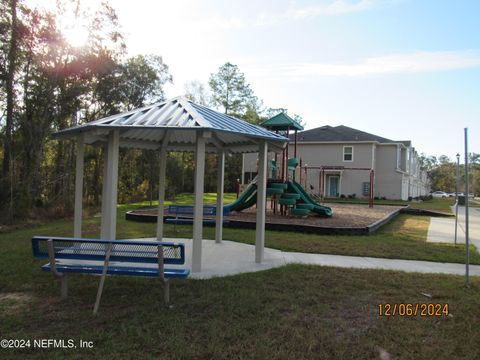 A home in Middleburg