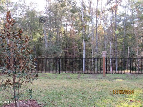 A home in Middleburg