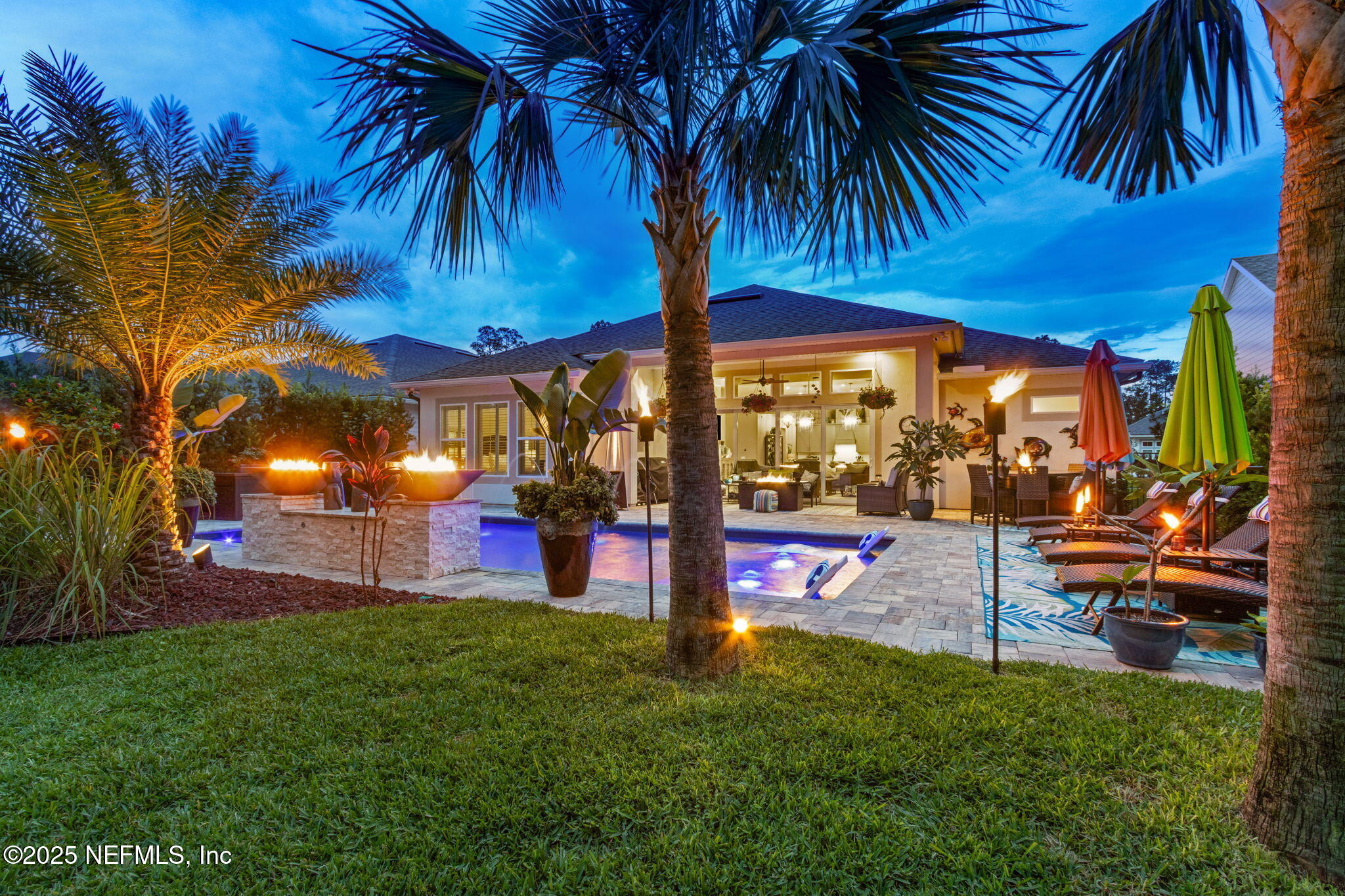 95196 GOLDEN GLOW Drive