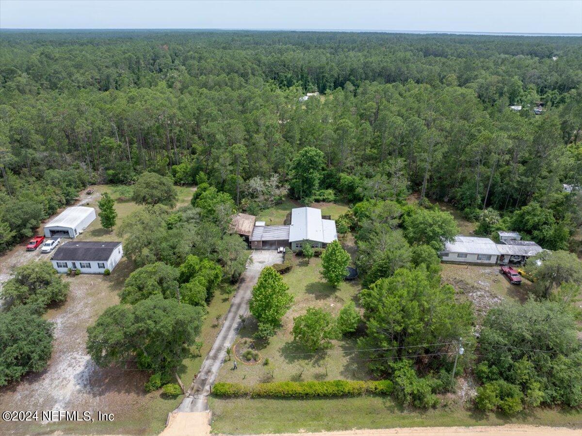Georgetown, FL home for sale located at 111 Tequesta Trail, Georgetown, FL 32139