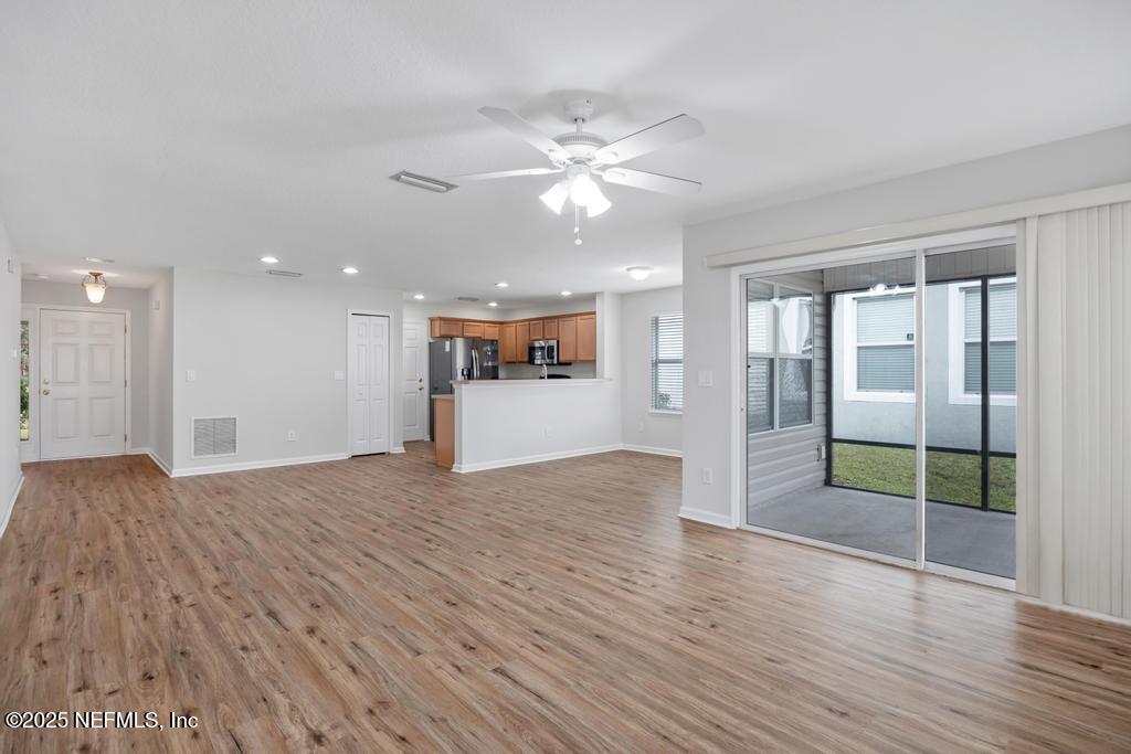 615 SUNNY STROLL Drive