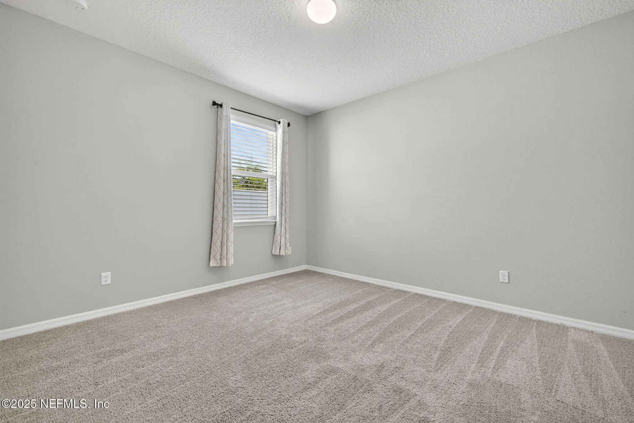 Jacksonville, Florida 32226, United States, 3 Bedrooms Bedrooms, ,2 BathroomsBathrooms,Residential,Active,241327